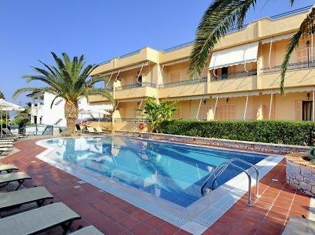 Lefktron Hotel Stoupa Luaran gambar