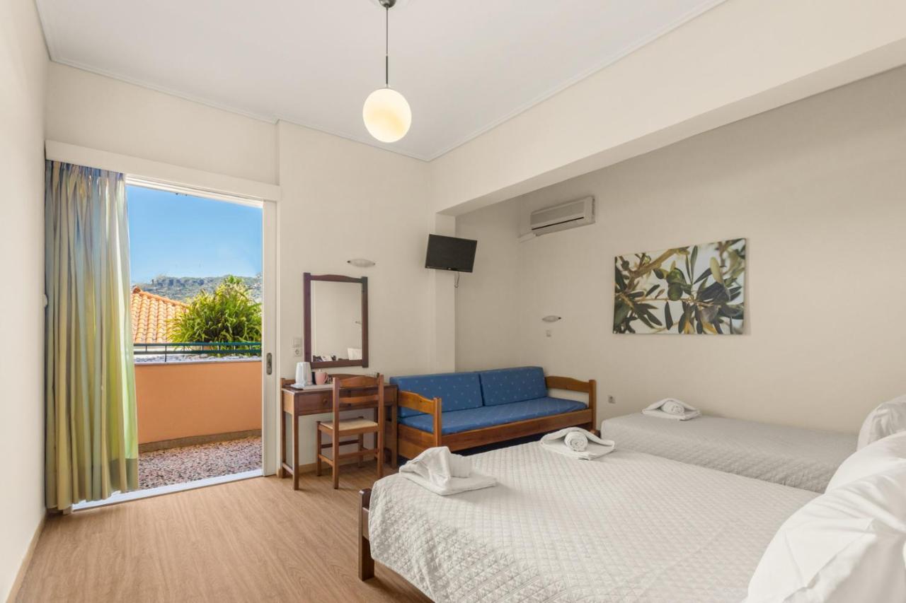 Lefktron Hotel Stoupa Luaran gambar