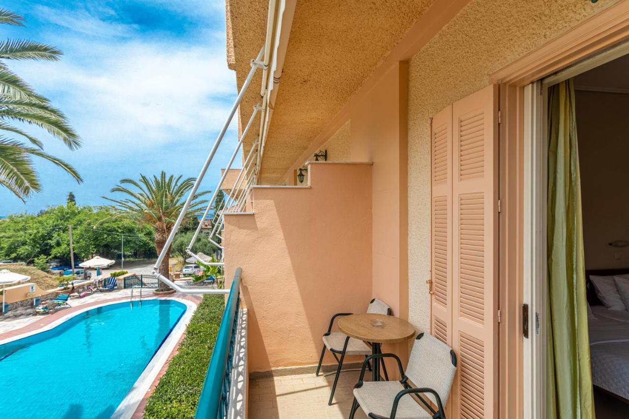 Lefktron Hotel Stoupa Luaran gambar