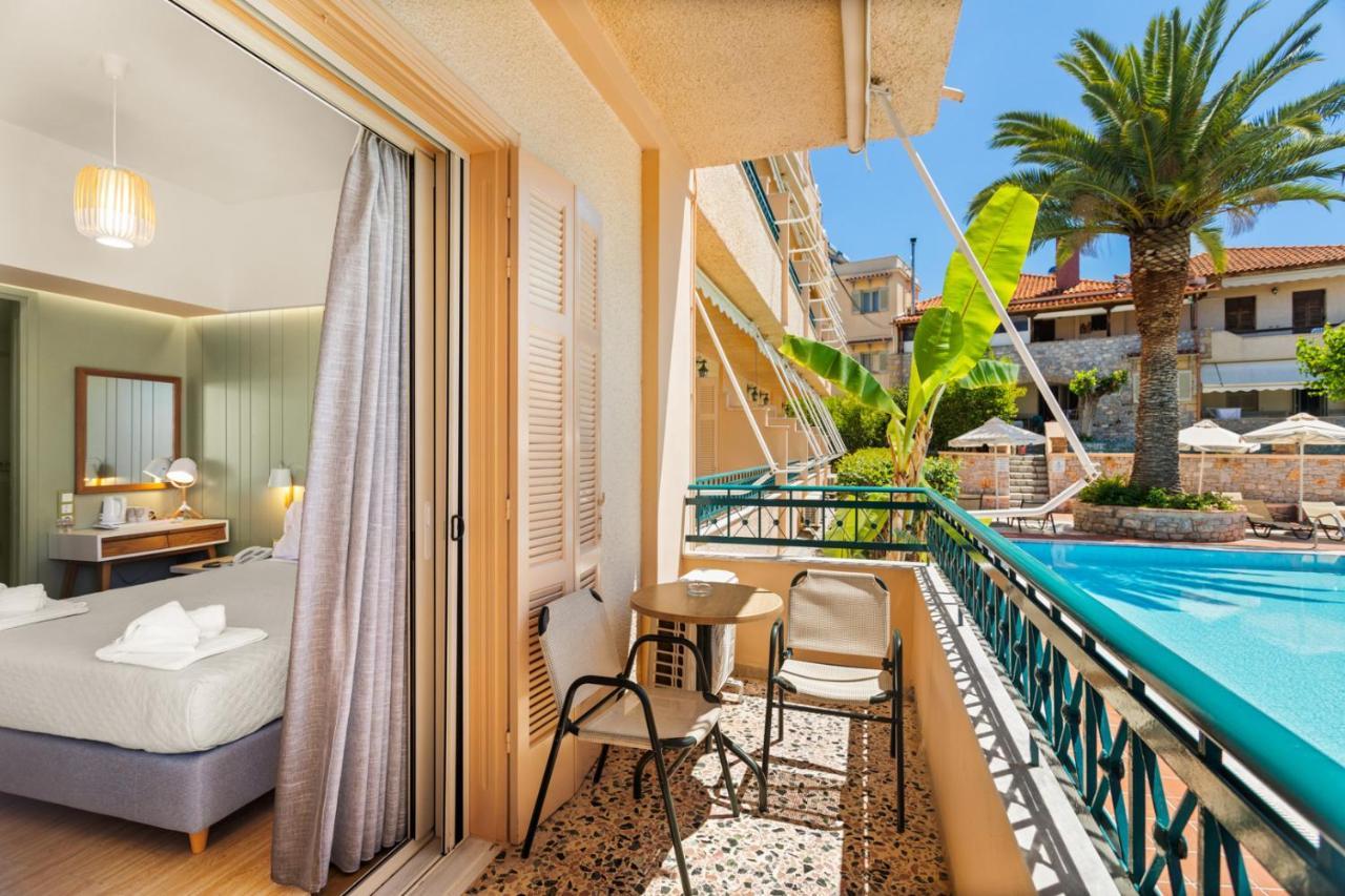 Lefktron Hotel Stoupa Luaran gambar