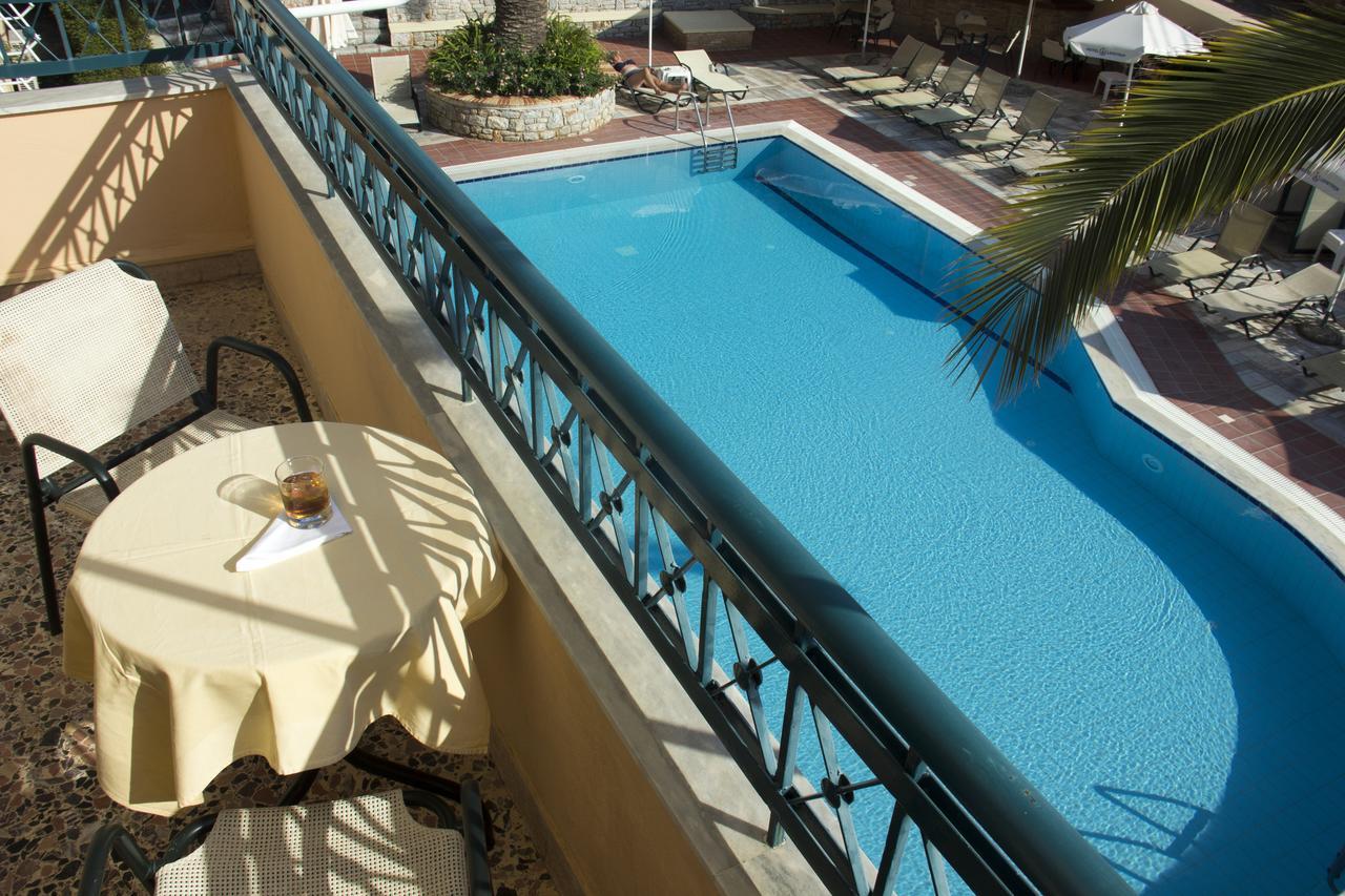 Lefktron Hotel Stoupa Luaran gambar